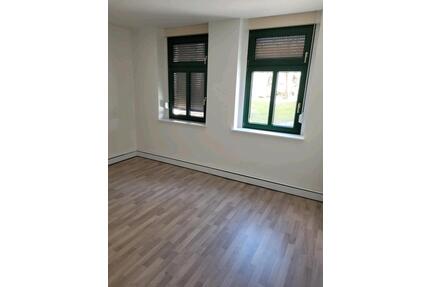 3 Raumwohnung Zentral - 794,00&nbsp;EUR Kaltmiete, ca.&nbsp; 80,00&nbsp;m&sup2; in Lützen (PLZ: 06686)