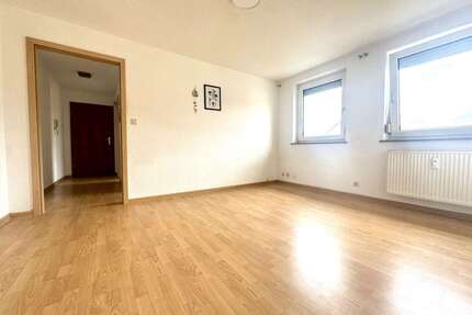 Wohnung zum Kaufen in Leonberg 270.000,00 € 93 m²