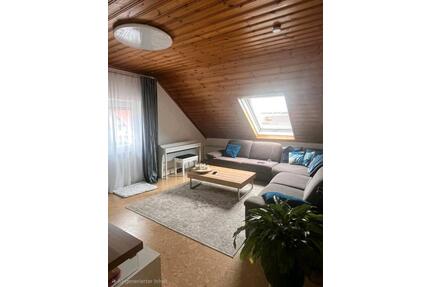 Dachgeschoss Wohnung - 1.150,00&nbsp;EUR Kaltmiete, ca.&nbsp; 84,00&nbsp;m&sup2; in Aichstetten (PLZ: 88317)