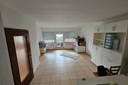 3-Zimmer-Wohnung mit Einbauküche und Balkon im 1.OG in Dodesheide - Osnabrück