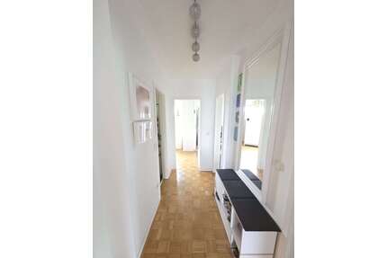 Wohnung zum Kaufen in Düsseldorf 319.000,00 € 76 m²
