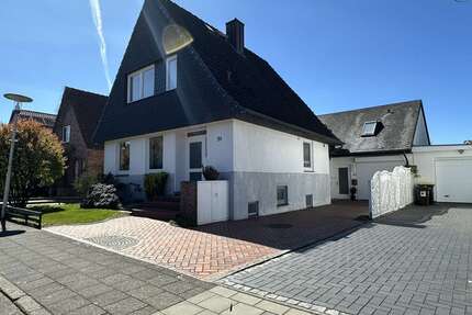 Haus zum Kaufen in Kronshagen 679.000,00 € 228 m²
