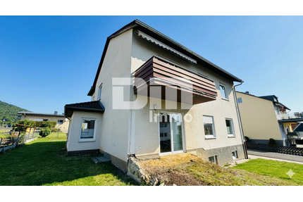 Haus zum Kaufen in Zierenberg 249.000,00 € 174.82 m²