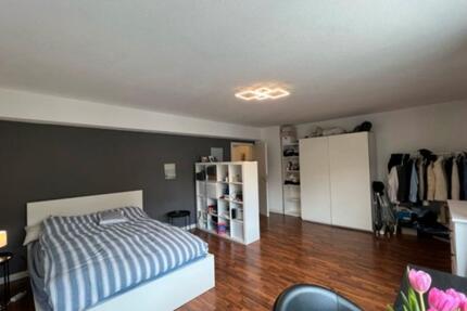 3 Zimmer Möbiliert Wohnung in Chlodwigplatz - Köln Innenstadt