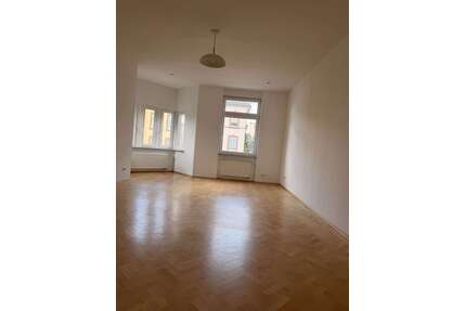 Wohnung zum Mieten in Frankfurt 1.950,00 € 119 m²