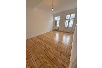 Wohnung zum Mieten in Berlin 898,00 € 52.82 m²