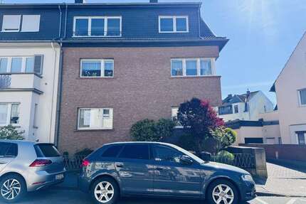 Haus zum Kaufen in Siegburg 549.000,00 € 251 m²