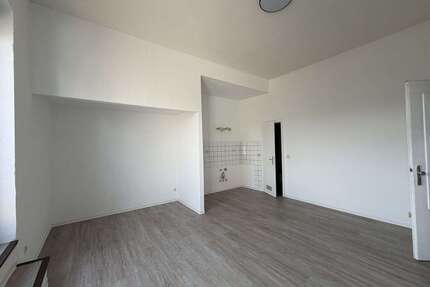 Wohnung zum Mieten in Duisburg 395,00 € 26 m²