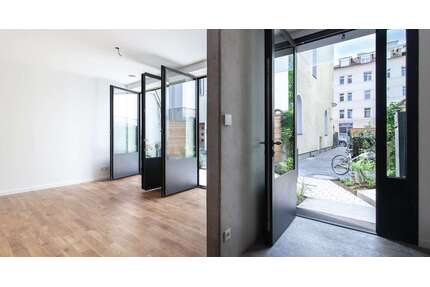 Haus zum Mieten in München 4.990,00 € 150.9 m²