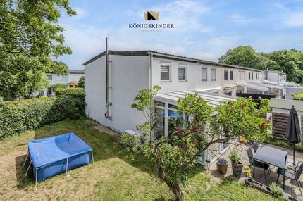 Reihenendhaus mit Wintergarten, Südterrasse und Garten in Reutlingen.