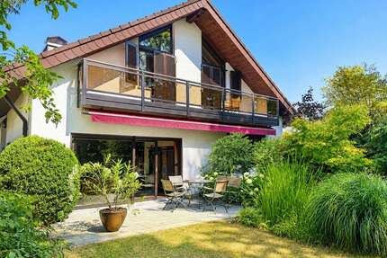 Haus zum Kaufen in Heusenstamm 1.050.000,00 € 209 m²