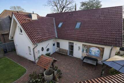 Haus zum Kaufen in Celle 499.000,00 € 270 m²