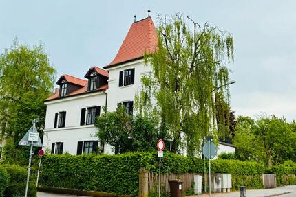4,5 Zimmer hochwertig saniertes Altbaujuwel, Zentrum Landsut - Landshut Landshut-West