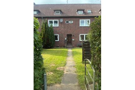 Rendsburg – Reihenmittelhaus mit 3 WE, 165 m², EG-Wohnung frei