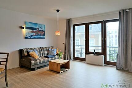 (EF0909_M) Dresden: Innere Neustadt, neu möbliertes 2 Zimmer-Apartment mit WLAN, Balkon, Aufzug und TG-Stellplatz