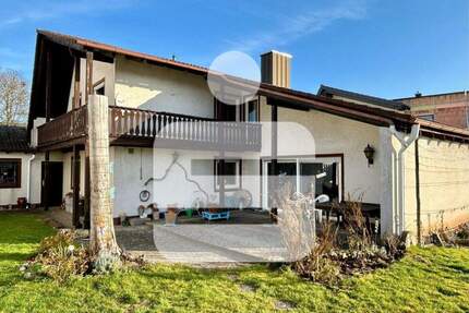 Familientraum mit viel Platz für Groß und Klein...EFH mit Garage in ruhiger Lage von Höchstadt