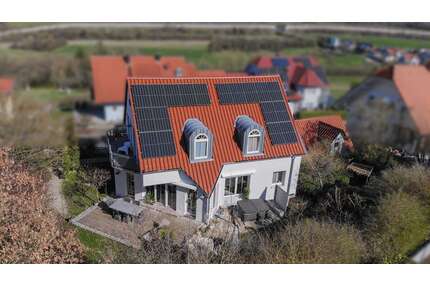 Haus zum Kaufen in Kist 699.000,00 € 215 m²