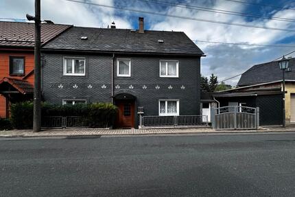 Haus zu verkaufen - 35.000,00&nbsp;EUR Kaufpreis, ca.&nbsp; 135,00&nbsp;m&sup2; in Großbreitenbach (PLZ: 98701)