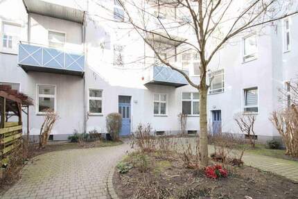 Charmantes City-Apartment: Renovierte 1-Zimmer-Wohnung sofort bezugsfrei in Tempelhof - Berlin