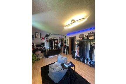 Gemütliche 2-Zimmer-Dachgeschosswohnung zu vermieten - Heilbronn