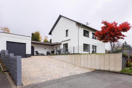 Freistehendes und saniertes Einfamilienhaus am Vogelberg - Lüdenscheid Staberg
