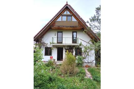 Ruhiges Haus in München Pasing auf großem Grundstück