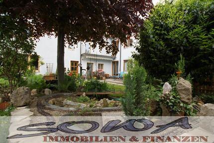 Stadtzentum - Ruhige Lage - 2 Doppelhaushälften zusammen (eine einzugsbereit) mit Garten in Neuburg - Ein Objekt von Ihrem Immobilienpartner SOWA Immobilien und Finanzen