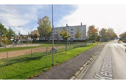 Wohnung parterre zu vermieten - 700,00&nbsp;EUR Kaltmiete, ca.&nbsp; 86,30&nbsp;m&sup2; in Amberg (PLZ: 92224)