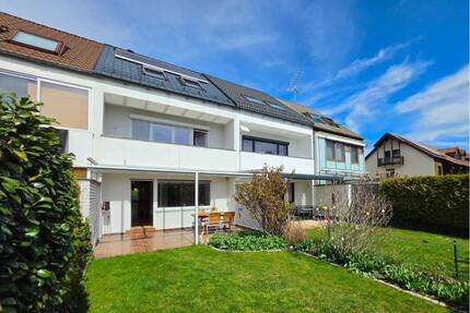 Familientraum: modernisiertes Reihenhaus in Putzbrunn-Waldkolonie