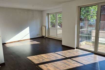 Wohnung zum Mieten in Hermsdorf 380,00 € 71.36 m²