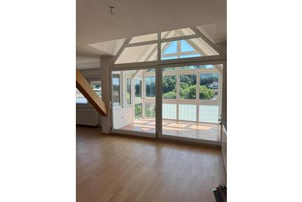 4-ZimmerMaisonetteWhg mit Kamin&WintergartenBalkon in Hegensdorf - Büren