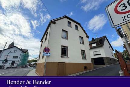 Haus zum Kaufen in Dornburg 98.000,00 € 115 m²