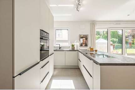 Wohnung zum Kaufen in Wiesbaden 609.000,00 € 84 m²