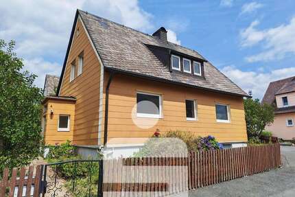 Haus zum Kaufen in Helmbrechts 130.000,00 € 120 m²