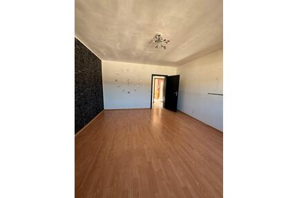 3-Zimmer-Wohnung in Mannheim-Rheinau mit Balkon