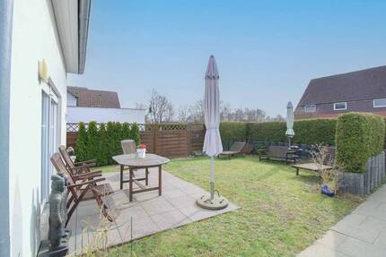 Modernes Einfamilienhaus mit Terrasse, Sauna und Garage in Langenhagen