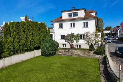 Haus zum Kaufen in Friedrichsdorf 1.150.000,00 € 258 m²
