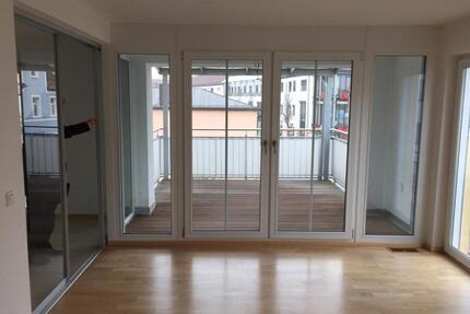 4 Zimmer Wohnung - 1.400,00&nbsp;EUR Kaltmiete, ca.&nbsp; 108,00&nbsp;m&sup2; in Deggendorf (PLZ: 94469)