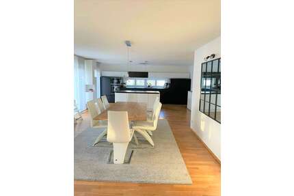 Wohnung zum Mieten in Heilbronn 1.950,00 € 146 m²