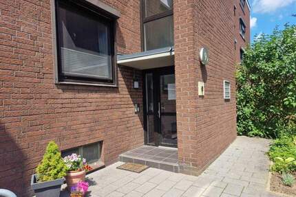 Ihnen machen ein paar Treppen nichts aus? Dann erwartet Sie eine tolle Wohnung! - Oststeinbek