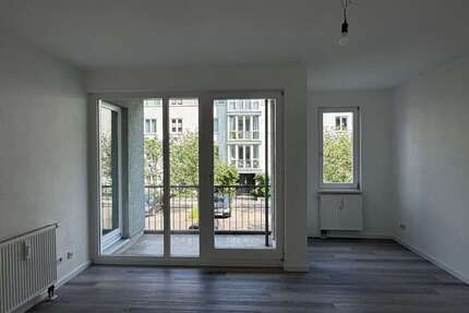 Wohnung zum Mieten in Berlin 689,40 € 74.12 m²