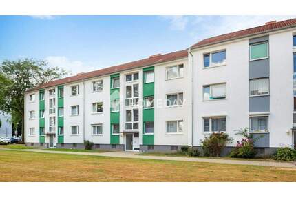 Sanierte 2-Zimmer-Etagenwohnung mit Einbauküche in Düren