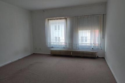 2-ZW-K-EBK-B-Balk. 55m² - 850,00&nbsp;EUR Kaltmiete, ca.&nbsp; 55,00&nbsp;m&sup2; in Hanau (PLZ: 63450)