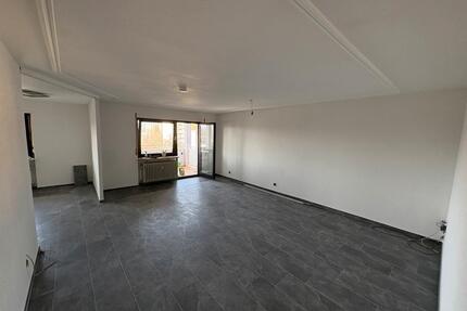 Helle 4-Zimmer-Wohnung in zentraler Lage - frisch renoviert - Rheinfelden (Baden)