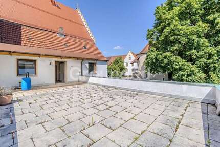 Haus zum Kaufen in Viereth-Trunstadt 180.000,00 € 144.32 m²