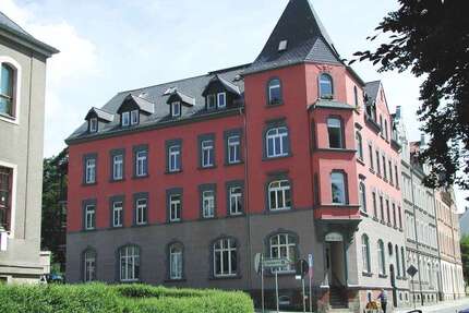 Wohnung zum Mieten in Hohenstein-Ernstthal 290,00 € 56 m²