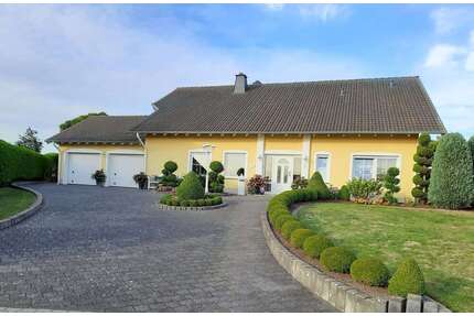 Haus zum Kaufen in Roes 475.000,00 € 173 m²