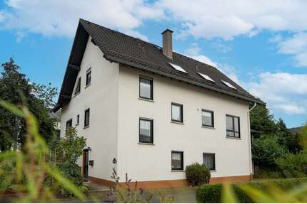 Haus zum Kaufen in Dornholzhausen 229.000,00 € 154 m²
