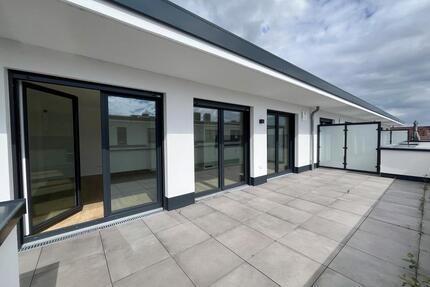 Zweizimmerpenthouse mit großer Dachterrasse , EBK, und TG-Stellplatz in Mainz-Kastel - Wiesbaden