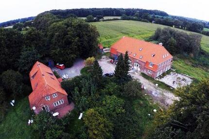 Wohnung ab dem 15.6. auf Hof zu vermieten - Tastrup